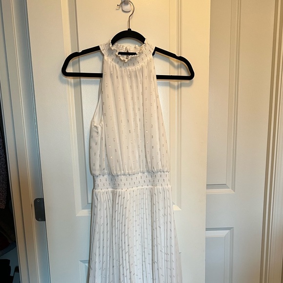 White House Black Market Pleated Midi Dress - Picture 3 of 4